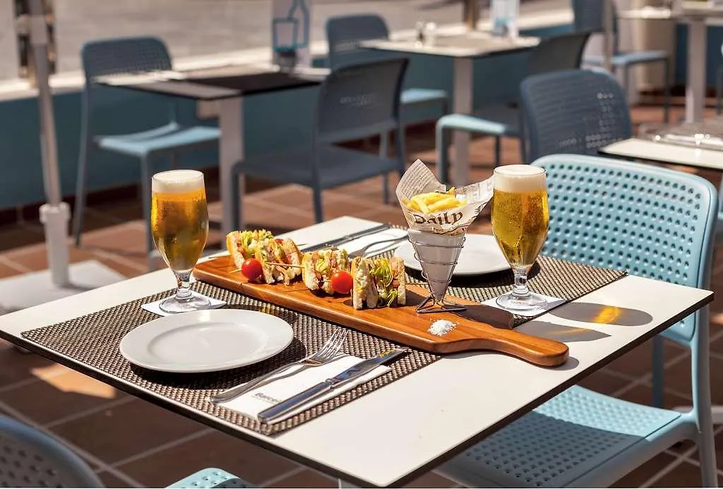 Barcelo Corralejo Sands Hotel